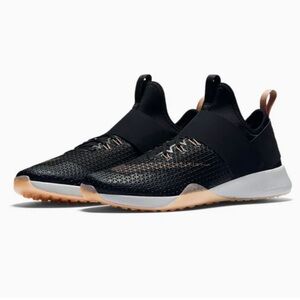 NIKE (WMNS) Nike Air Zoom Strong
'Black' 843975-003